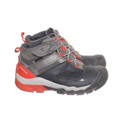 Hoge wandelschoenen (Grijs, Zwart, Rood) van Quechua
