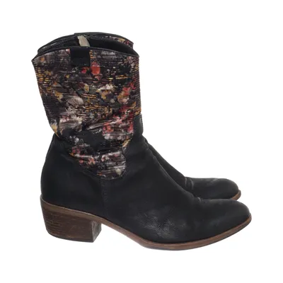 Boots (Schwarz, Mehrfarbig) von Mjus