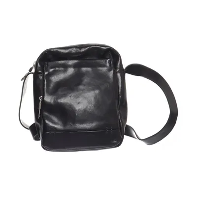 Axelremsväska (Brun) från Mandarina Duck