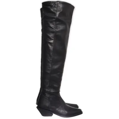 Boots (Black) from ASRA