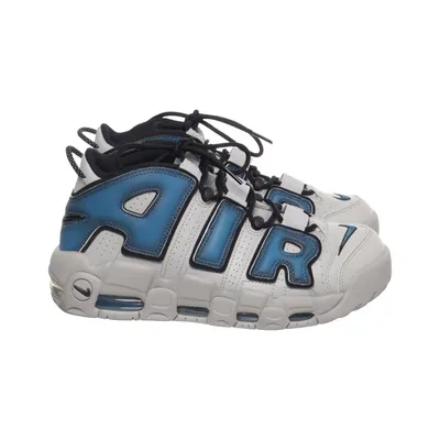 Basketball shoes (Air More Uptempo) from Nike Air