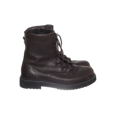 Laced boots (Brown) from New Feet