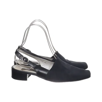 High heels (Black) from Parisienne