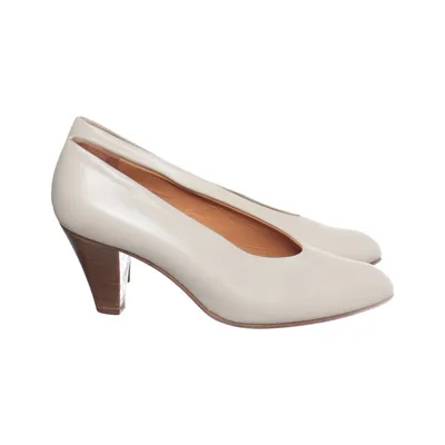 Pumps (Vit) från Uno Piu Uno Skinn