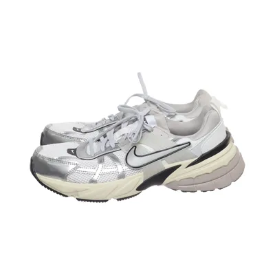 Träningsskor (V2K Run) från Nike