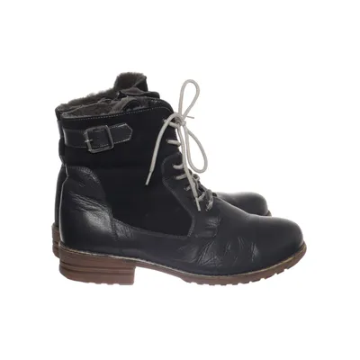 Laced boots (Black) from Janita