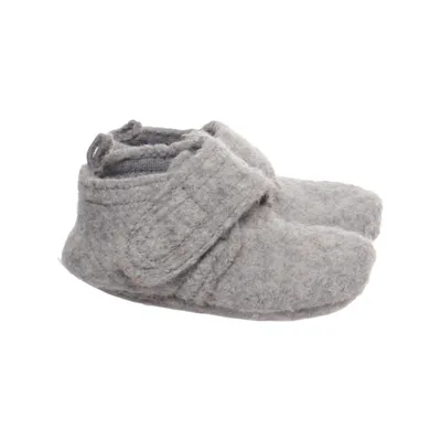 Slippers (Gray) from Sterntaler
