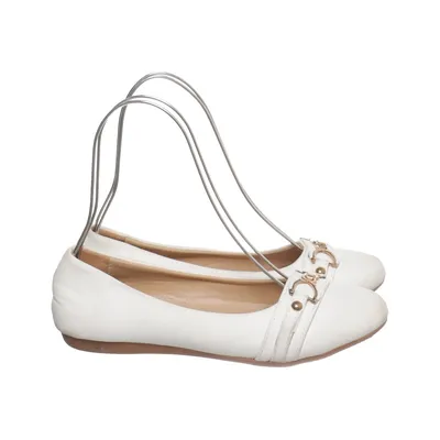 Ballet flats (White) from CHC Shoes