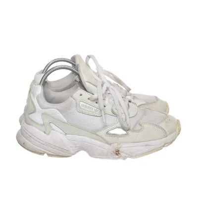 Sneakers (Vit) från Adidas