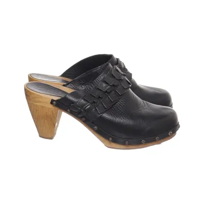 Sabots (Noir) de Sanita Cuir