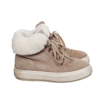 Laced boots (Beige) from Philip Hog