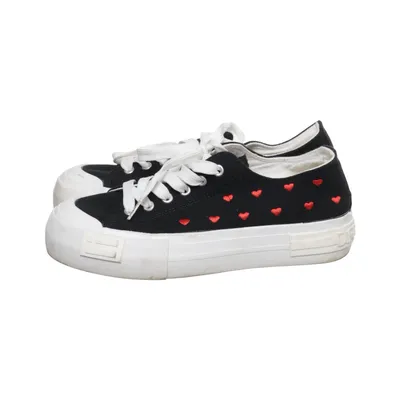 Chaussures en toile (Noir, Blanc, Rouge) de D.Franklin