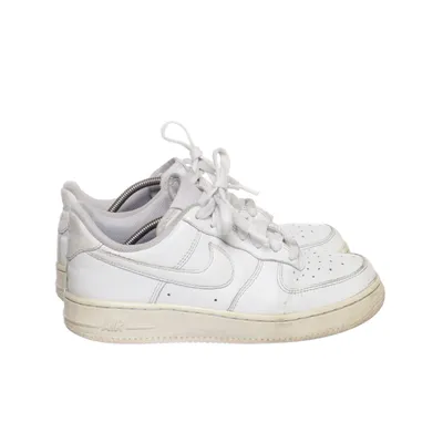 Trainers (White) from Nike