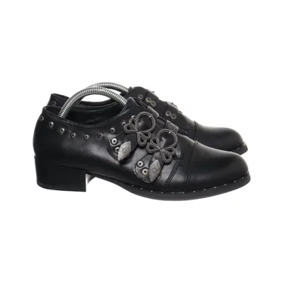 Business Schnürer (Schwarz) von Primadonna Collection