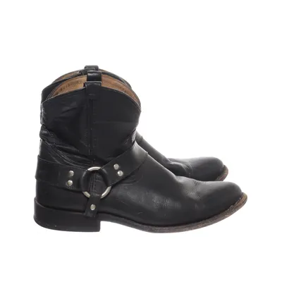 Ankle boots (Black) from Frye