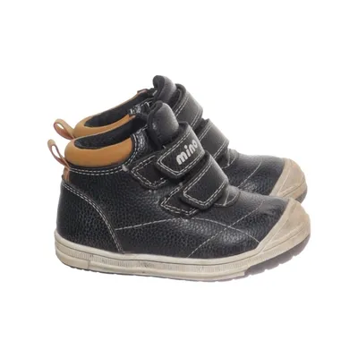 Ankle boots (Black, Brown) from Mino