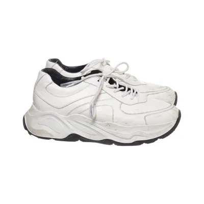 Baskets (Blanc, Noir) de A Pair