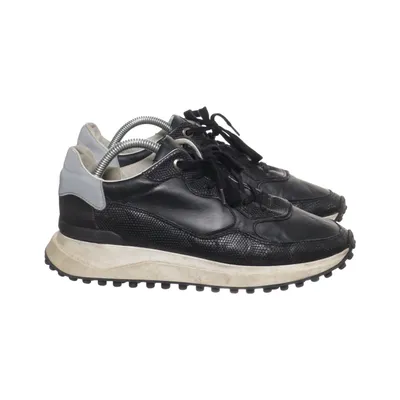 Sneakers (Black, Blue) from Floris Van Bommel