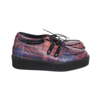 Walking shoes (Red, Blue, Multicolored) from Gigi Hadid x Tommy Hilfiger