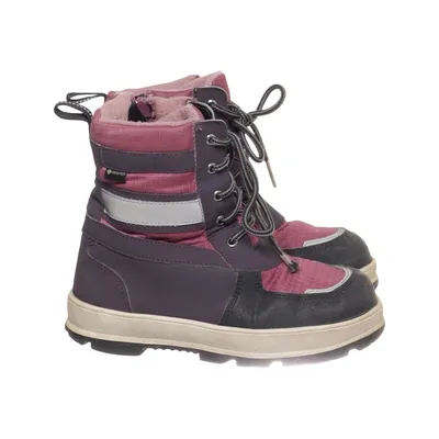 Laced boots (Venture Grab Gtx) from Gulliver