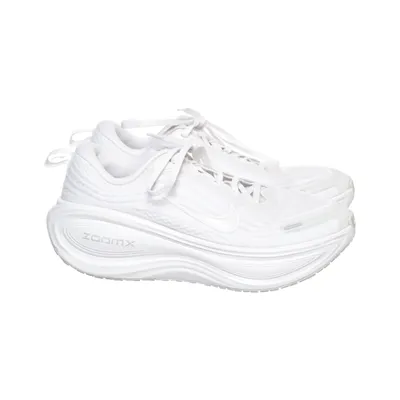 Running shoes (Zoomx) from Nike