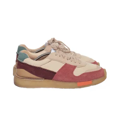 Sneakers (Beige, Röd, Grön) från Clarks Originals