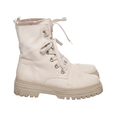 Veterlaarzen (Beige) van Gabor Leer