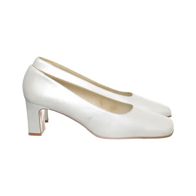 Pumps (Vit) från Doriani