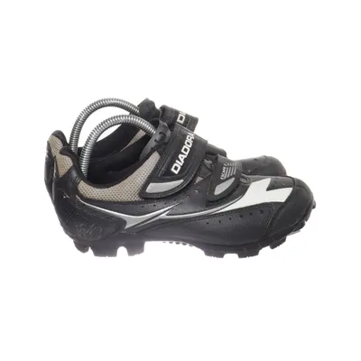 Cykelskor (Svart, Vit, Beige) från Diadora