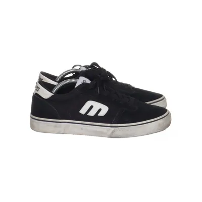 Sneakers (Kids Calli Vulc) från Etnies