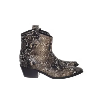 Cowboyboots (Brun, Svart, Vit) från A Pair Footwear