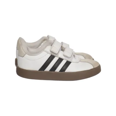 Trainers (Court) from Adidas