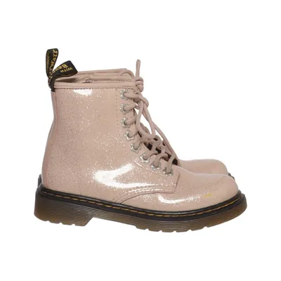 Laced boots (Pink) from Dr. Martens