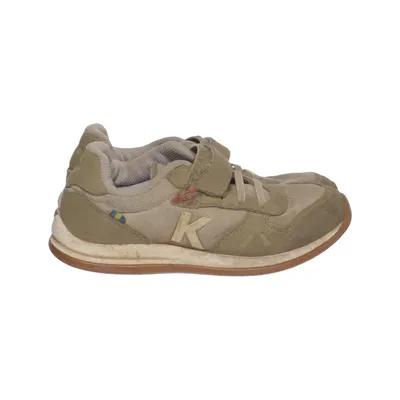 Trainers (Beige) from Kavat