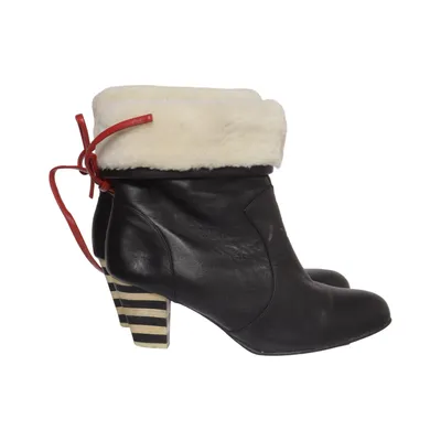 Heeled boots (Black) from Lola Ramona