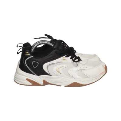 Baskets (Blanc, Noir, Marron) de Endurance