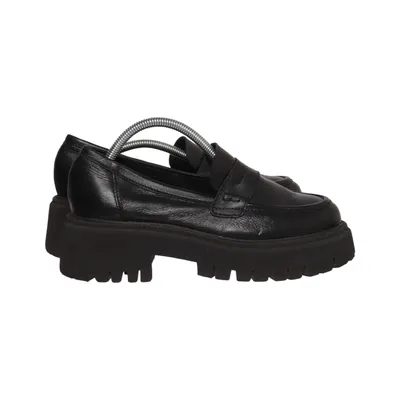 Loafers (Svart) från Urban Outfitters