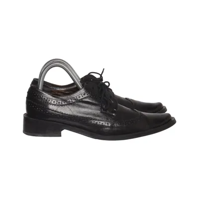 Brogues (Black) from Vera Gomma