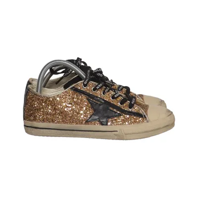 Baskets (V-Star) de Golden Goose