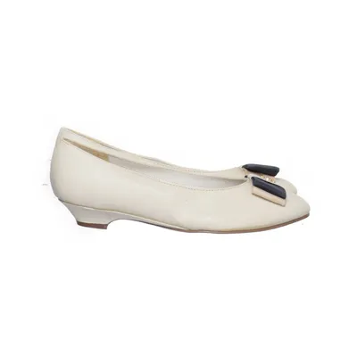 Ballet flats (White, Blue) from Matcha