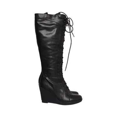 Boots (Vox) from Vox