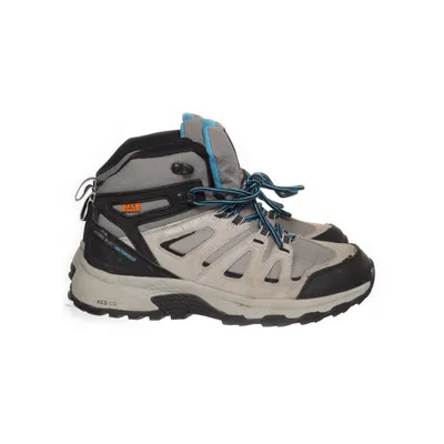 Hiking shoes (Gray, Black, Blue) from Urban Roam Suede