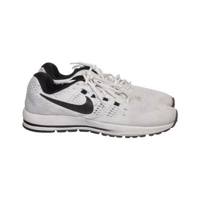 Running shoes (White, Black) from Nike