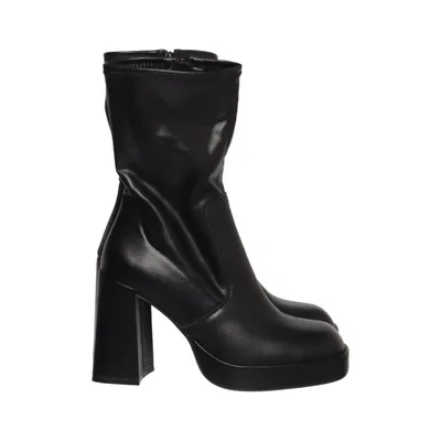 Heeled boots (Black) from Kate Gray