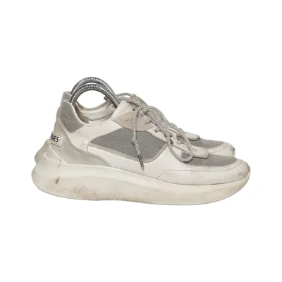 Baskets (Gris, Blanc) de Shabbies