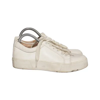 Sneakers (White) from Matt & Nat
