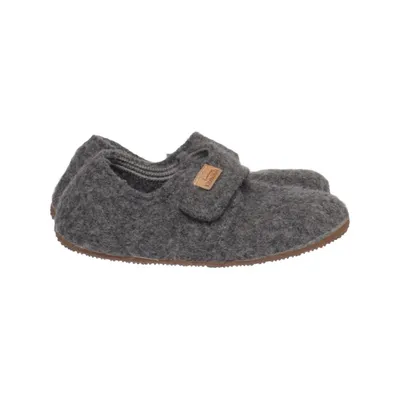 Slippers (Gray) from Living Kitzbühel