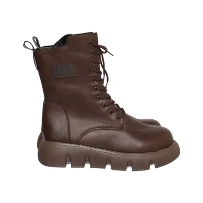 Laced boots (Brown) from Kaiser