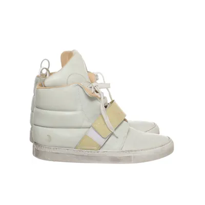 Boots (Vit) från Acne Studios