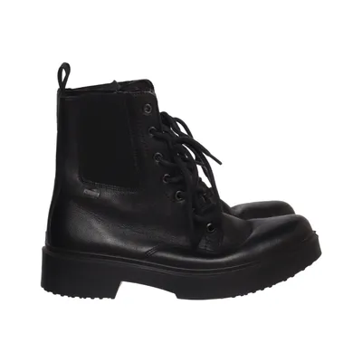 Laced boots (Ungetragene Legero Stiefel) from Legero Leather